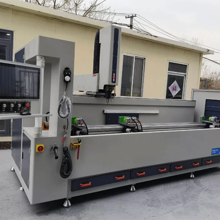 పారిశ్రామిక అల్యూమినియం కోసం 1500mm CNC మిల్లింగ్ మెషిన్