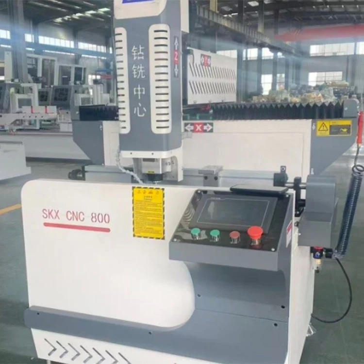 ఇండస్ట్రియల్ అల్యూమినియం ప్రొఫైల్స్ కోసం 800mm CNC మ్యాచింగ్ సెంటర్